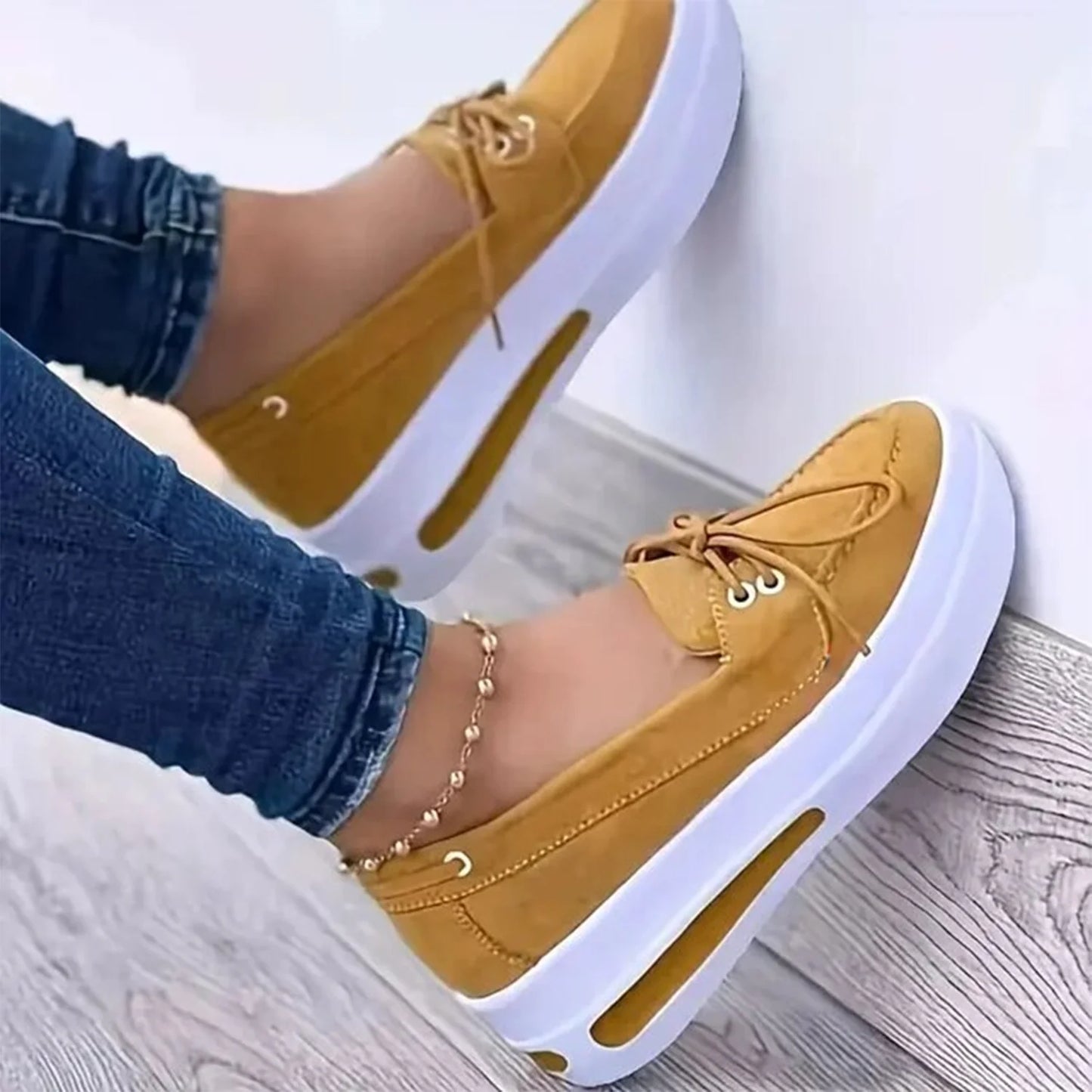 Chic Lift Women's Wedge Sneakers